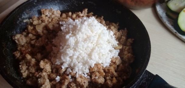 Zapekaná cuketa s mäsom a mrkvou (fotorecept) - obrázok 5