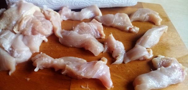 Kuracie kúsky v jogurtovo-cesnakovom cestíčku (fotorecept) - obrázok 3