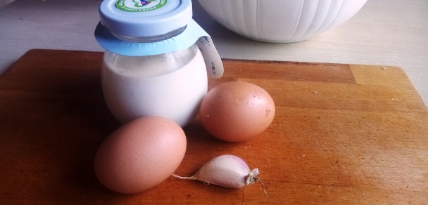 Kuracie kúsky v jogurtovo-cesnakovom cestíčku (fotorecept) - obrázok 8