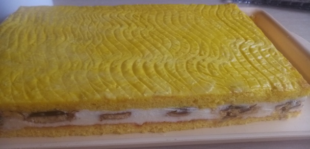 Krémové rezy so želé piškótami a s medovinou (fotorecept) - obrázok 11