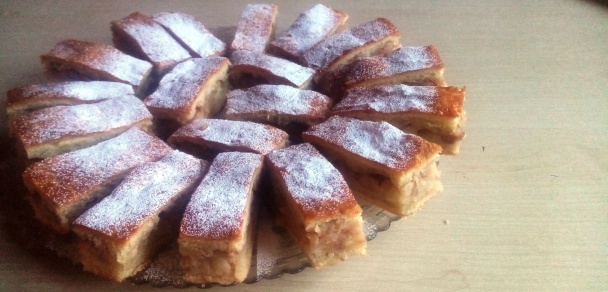 Krehký jogurtový koláč s jablkami (fotorecept) - obrázok 12