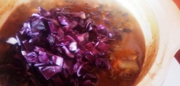 Hovädzie kocky v červenej kapuste (fotorecept) - obrázok 11