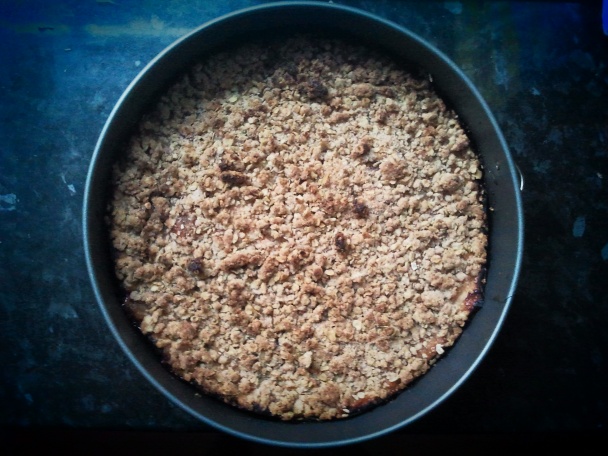 Jablkovo-tvarohový koláč s drobenkou - obrázok 4