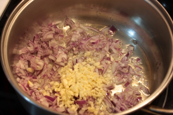 Cícerovo - quinoový burger - obrázok 1