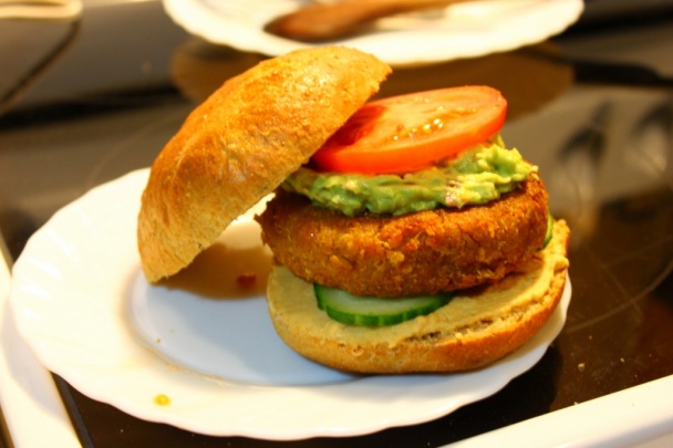 Cícerovo - quinoový burger - obrázok 9