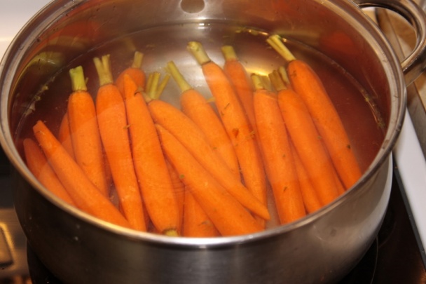 Jarný šalát zo špargle, cvikle a baby carrots (fotorecept) - obrázok 4