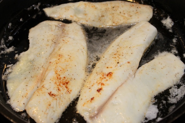 Divá ryža so špenátom, olivovou salsou a rybou (fotorecept) - obrázok 6