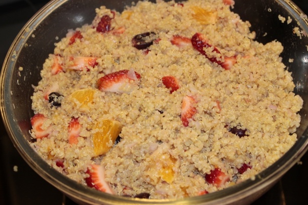 Quinoa šalát s ovocím - obrázok 4