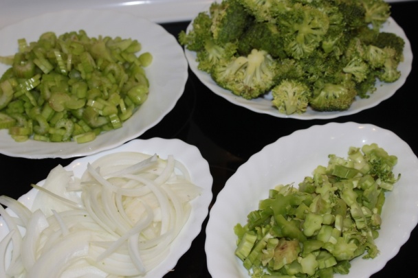 Hovädzie s brokolicou a zelerom - obrázok 4