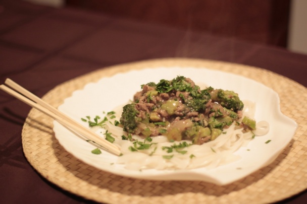 Hovädzie s brokolicou a zelerom - obrázok 11