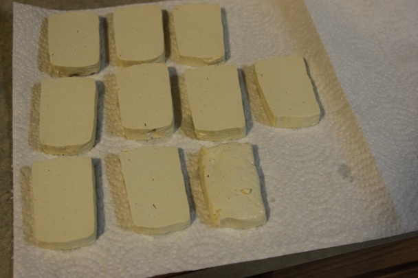 Chrumkavé tofu s ostrou sójovou omáčkou - obrázok 1