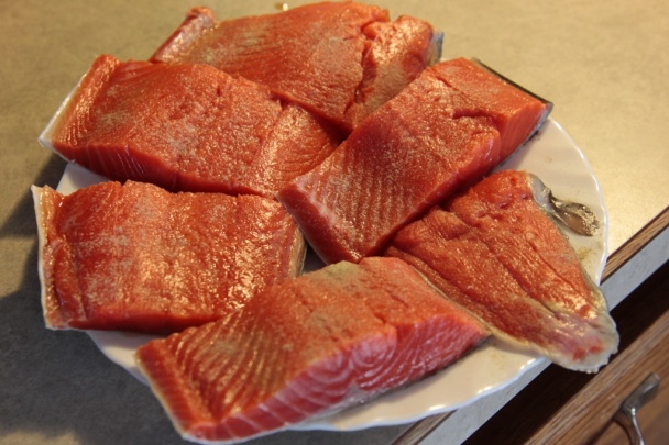 Opražený losos na zelenine a so špenátovou zemiakovou kašou (fotorecept) - obrázok 1