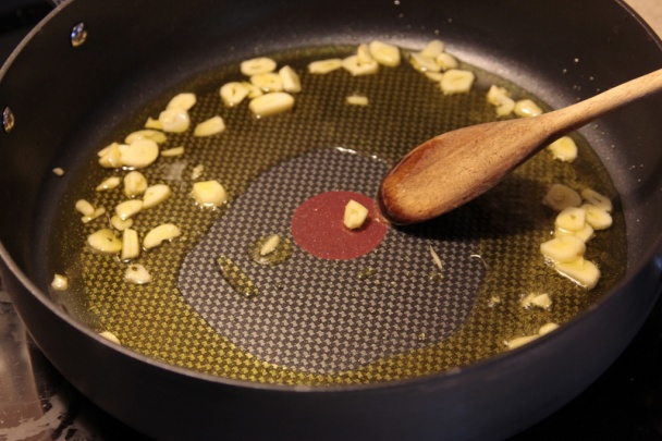 Opražený losos na zelenine a so špenátovou zemiakovou kašou (fotorecept) - obrázok 4