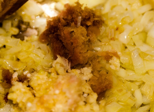 Cviklovo-zázvorová polievka s kokosovým mliekom (fotorecept) - obrázok 2