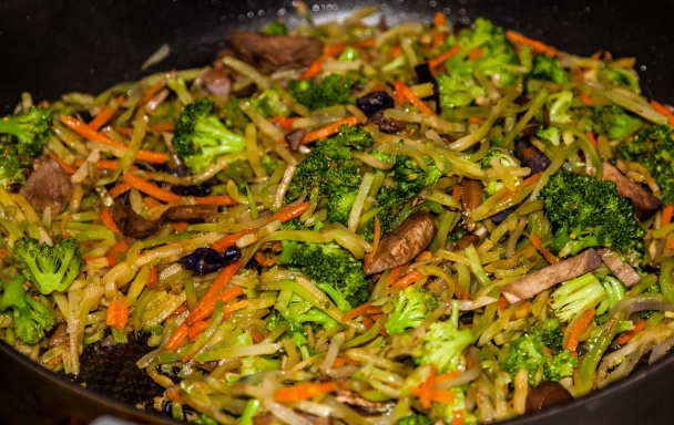 Brokolicový šalát (fotorecept) - obrázok 4