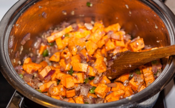 Polievka zo sladkých zemiakov (fotorecept) - obrázok 3