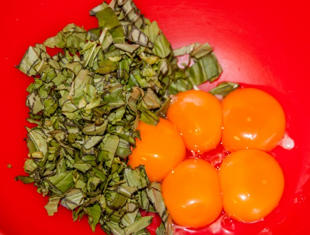 Slaný karfiolový koláč - obrázok 4