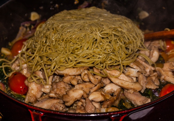 Špagety s kuracím mäsom a špenátom (fotorecept) - obrázok 6