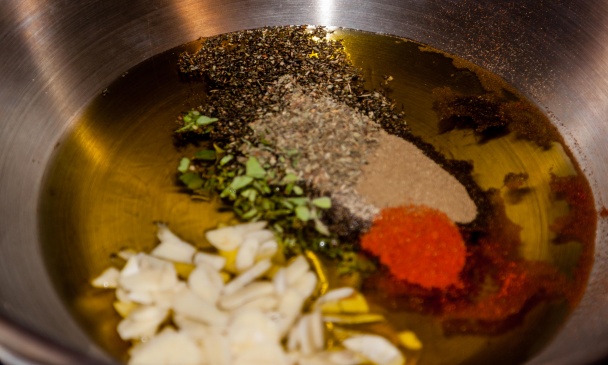 Bylinkové krutóny s cesnakom a so syrom (fotorecept) - obrázok 2