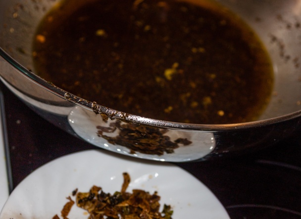 Bylinkové krutóny s cesnakom a so syrom (fotorecept) - obrázok 3