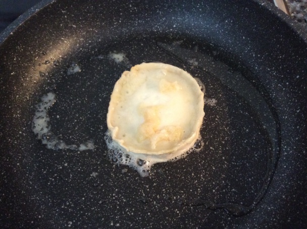 Zelený šalát s opečeným kozím syrom (fotorecept) - obrázok 3