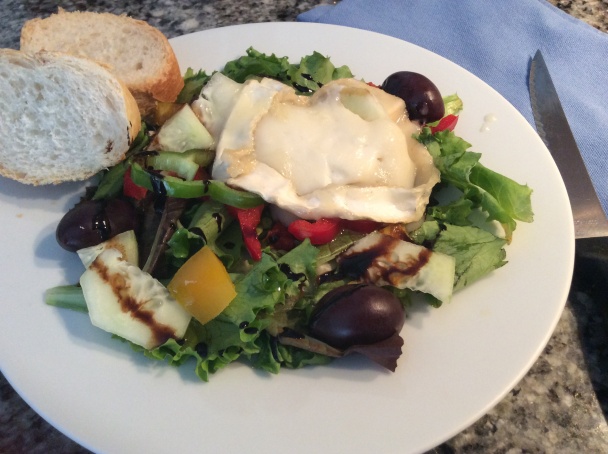 Zelený šalát s opečeným kozím syrom (fotorecept) - obrázok 4