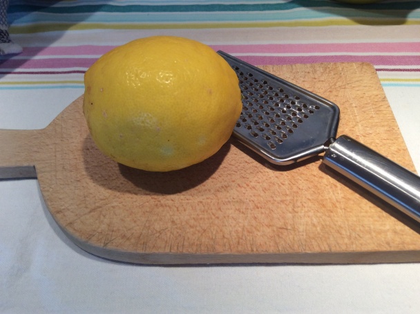 Citrónový koláč s mandľami a polentou (fotorecept) - obrázok 3