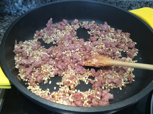 Krupoto s mletým mäsom a so špenátom (fotorecept) - obrázok 1