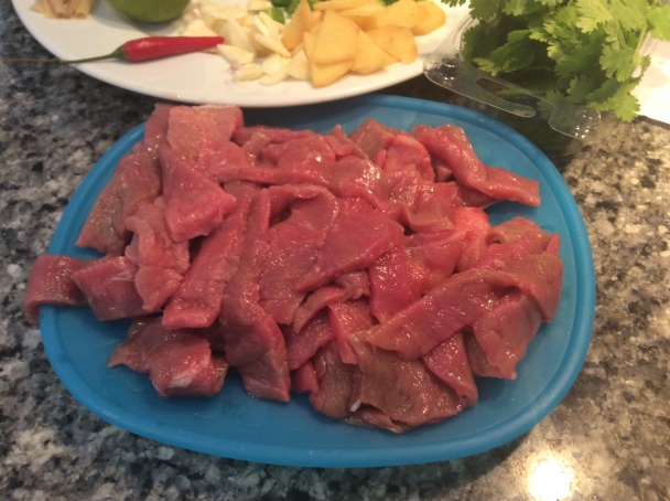Thajský stir-fry s teľacím mäsom a paprikami (fotorecept) - obrázok 1