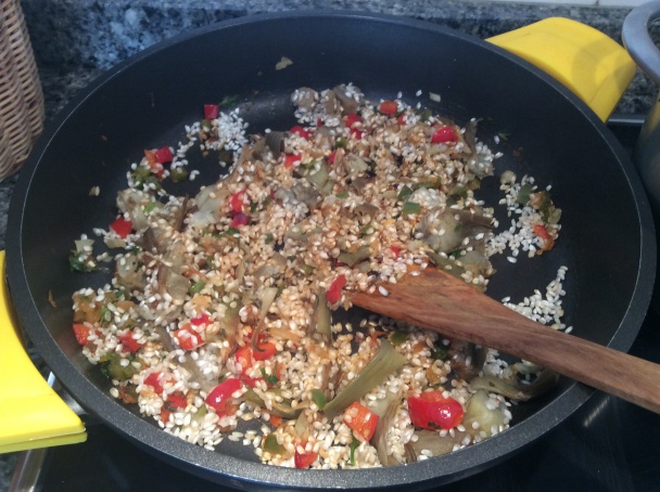 Ryža s artičokmi a treskou (Arros a la cassola amb bacalla) (fotorecept) - obrázok 4