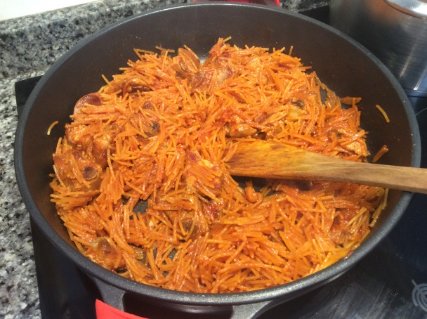 Cestoviny s bravčovými rebierkami (Fideos a la cassola) (fotorecept) - obrázok 4