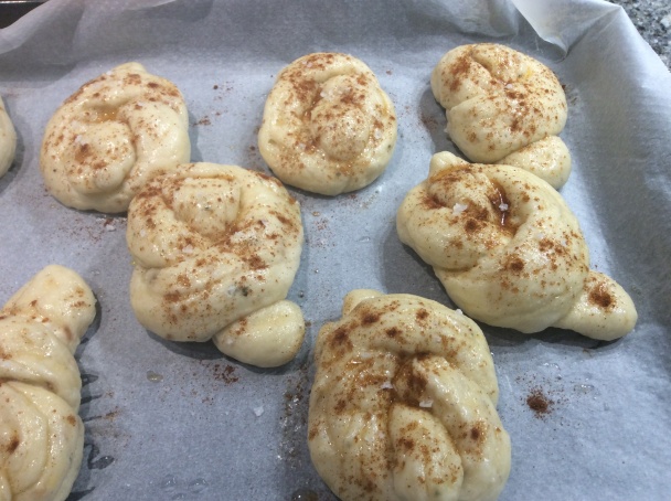 Cibuľové žemle - obrázok 5