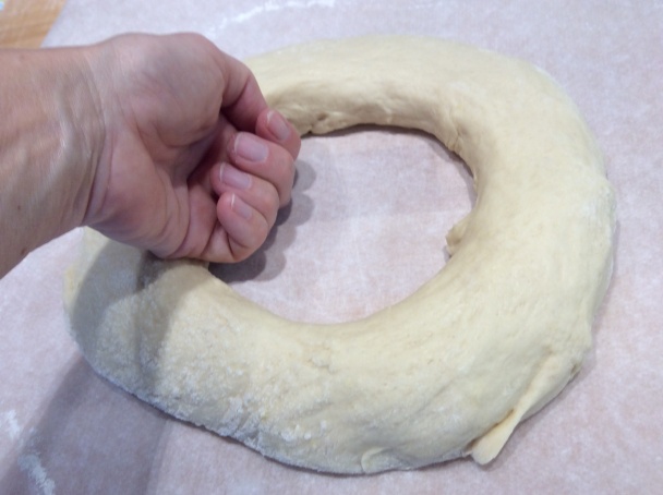 Kysnutý veniec so šľahačkou (Tortell de nata) (fotorecept) - obrázok 5