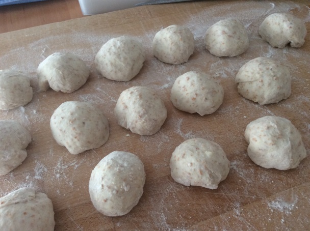 Cesnakovo-bylinkové žemle (fotorecept) - obrázok 2