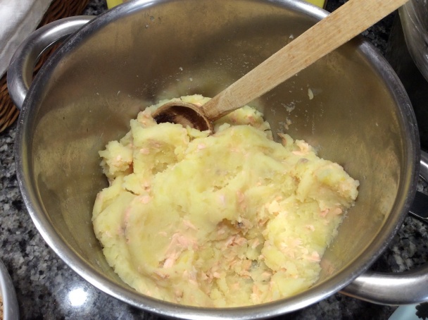 Zemiakovo-rybacie fašírky s petržlenovou omáčkou (fotorecept) - obrázok 3