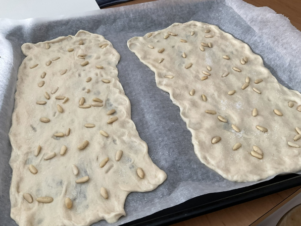 Tenký koláč - coca de vidre (fotorecept) - obrázok 2