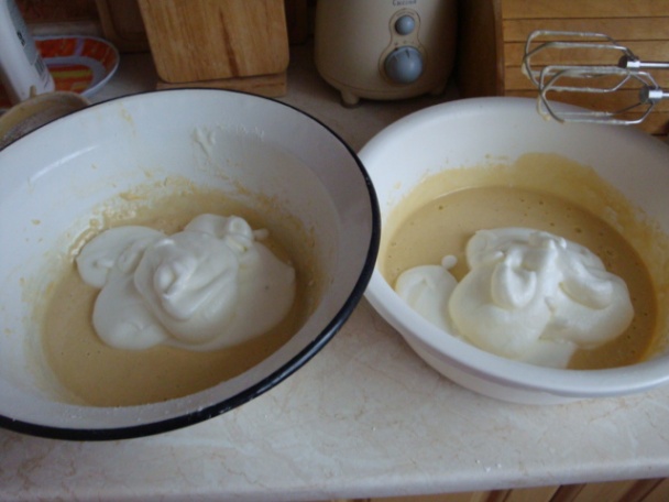 Metrový koláč (fotorecept) - obrázok 4