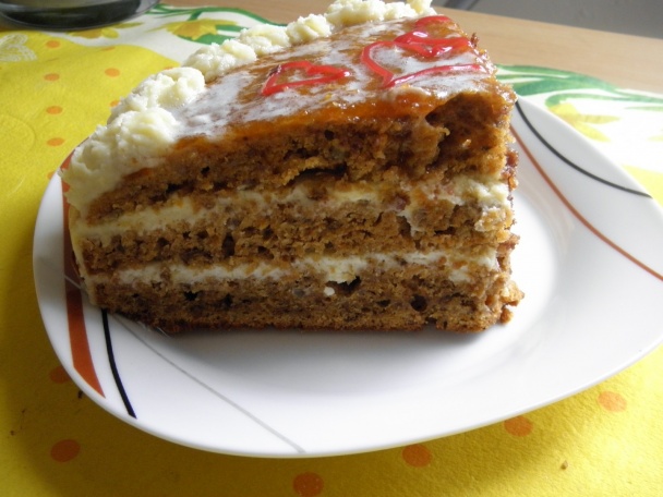 Slávnostná orechová torta - obrázok 4