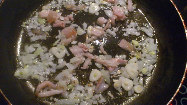 Chutné kuracie krídelká s prílohou - obrázok 7