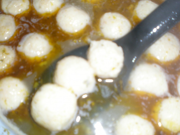 Cesnaková polievka so syrovými knedličkami - obrázok 4