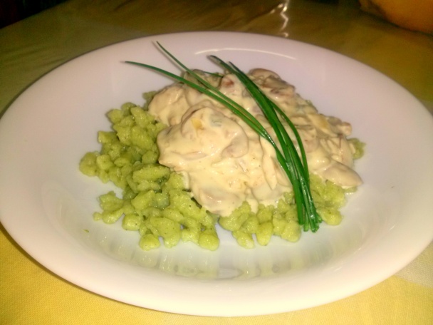 Brokolicové halušky s omáčkou Roquefort (fotorecept) - obrázok 5