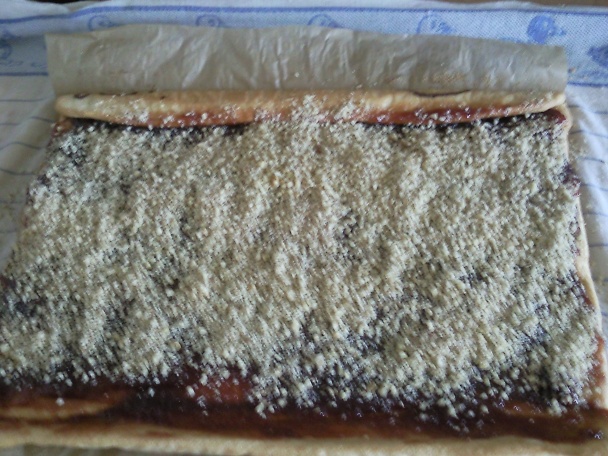 Piškótová roláda nadstavovaná - obrázok 10