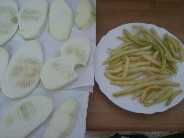 Vyprážaný patizón a žltá fazuľka struková - obrázok 1