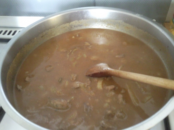 Restovaná kuracia pečeň s paradajkovým pyré - obrázok 1