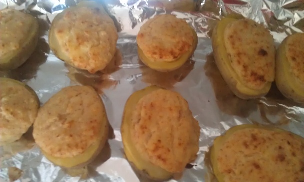 Zemiaky plnené bryndzovou plnkou zapečené (fotorecept) - obrázok 5