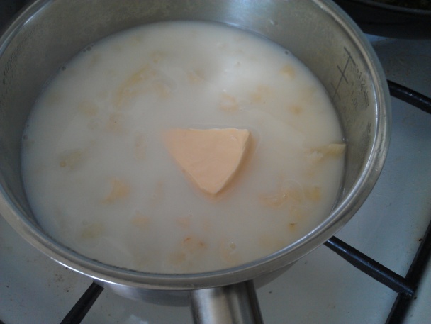 Cestoviny s redkvičkovou omáčkou - obrázok 4