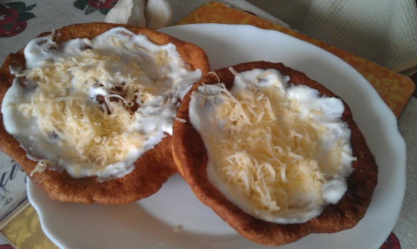 Jogurtové langoše (fotorecept) - obrázok 4