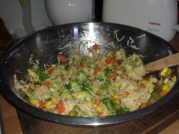 Zeleninové placky so syrom bez múky - obrázok 1