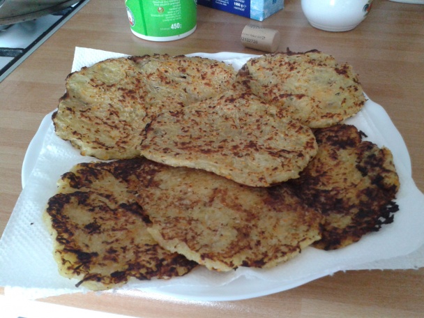 Zemiakové placky s kalerábom - obrázok 3