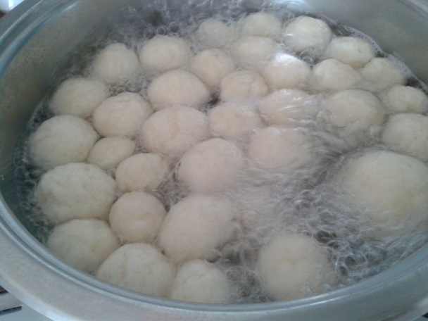 Kysnuté halušky - guľky (fotorecept) - obrázok 4